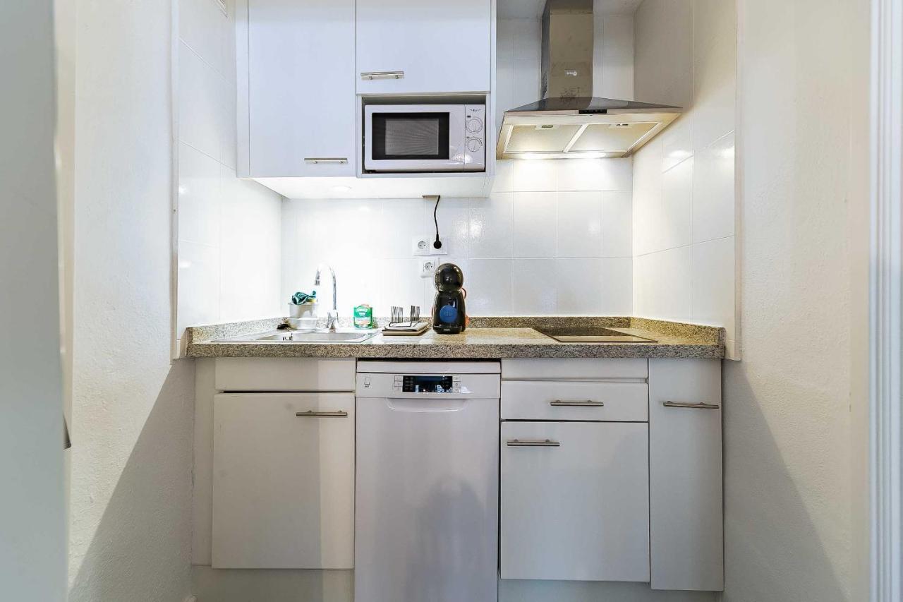 76-Lovely Beach Front Apartment In فوينخيرولا المظهر الخارجي الصورة