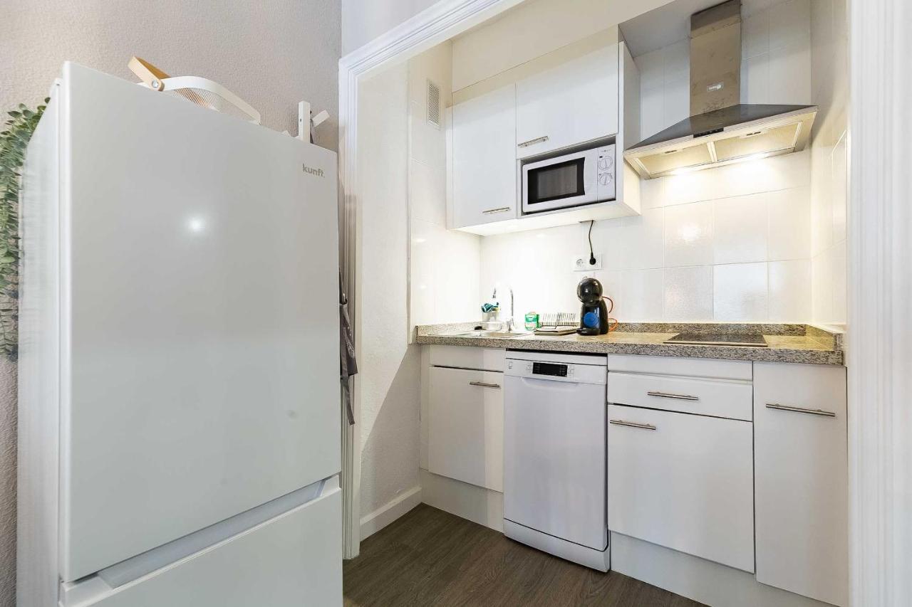 76-Lovely Beach Front Apartment In فوينخيرولا المظهر الخارجي الصورة