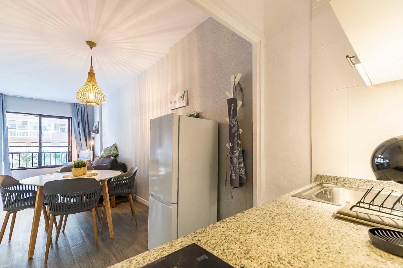 76-Lovely Beach Front Apartment In فوينخيرولا المظهر الخارجي الصورة